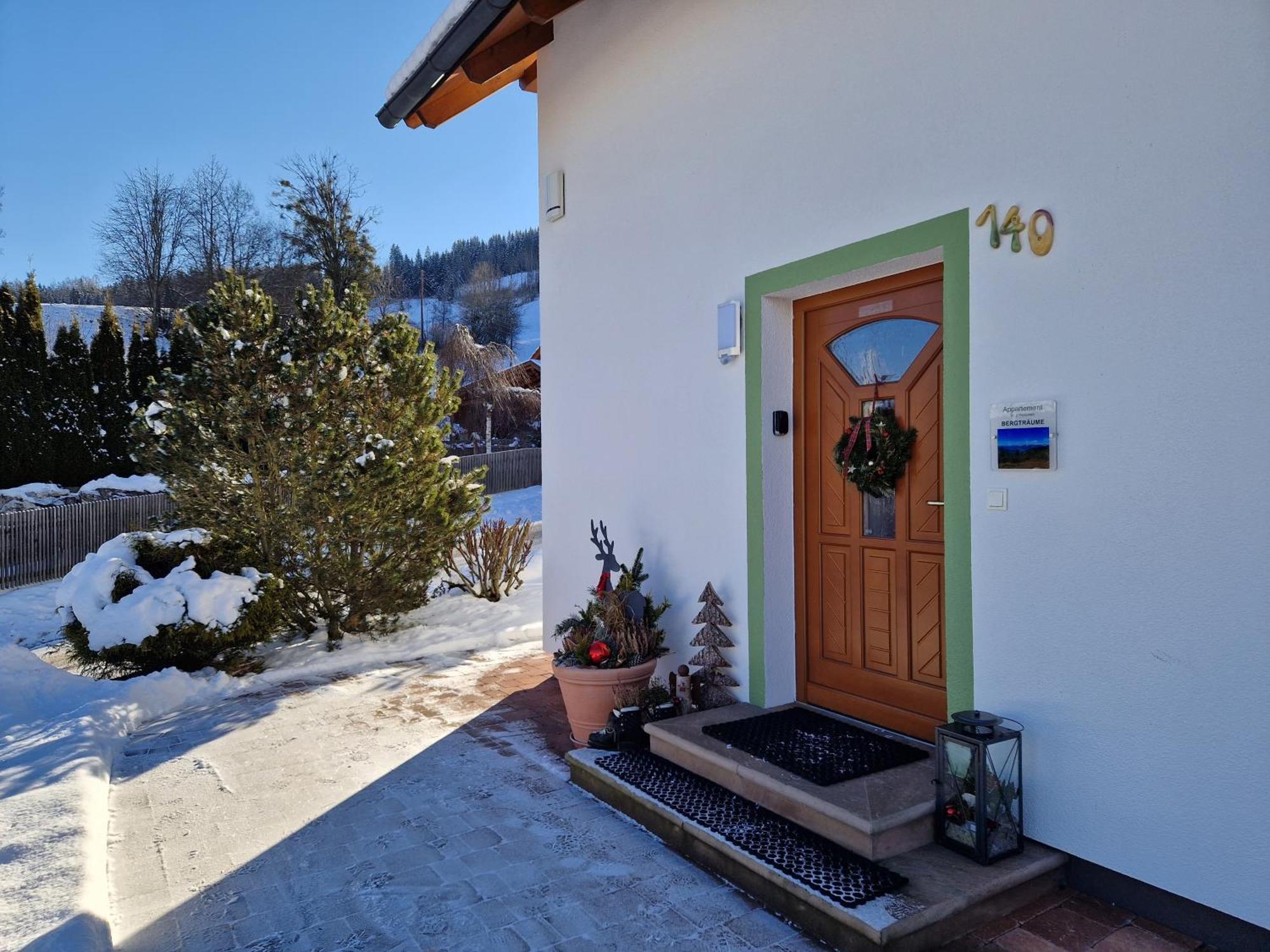 Appartement Bergtraeume Haus im Ennstal Eksteriør billede